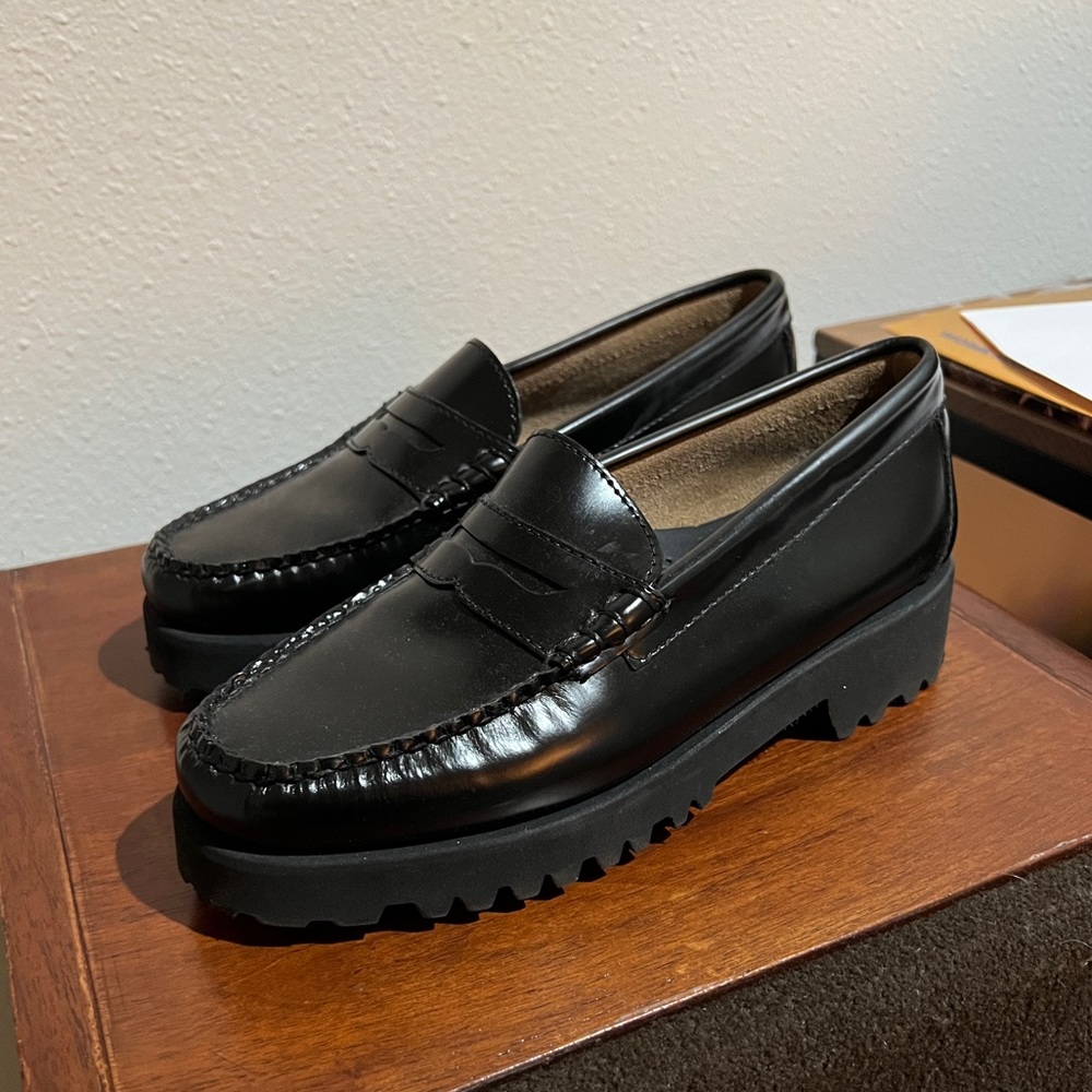 G.H. Bass Weejuns Lug sole Loafers